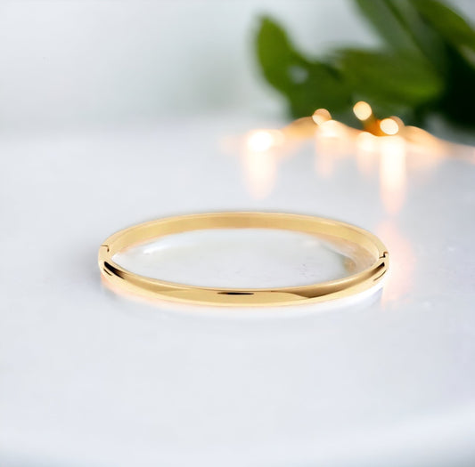 Gold Clara Bangle