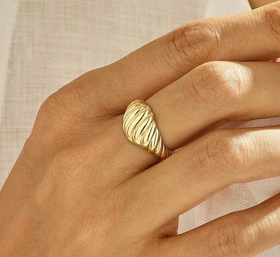 Gold Samia Chunky Ring